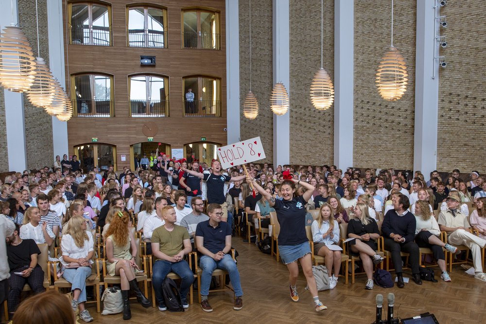 Students are introduced to their teams during introduction week at Aarhus University